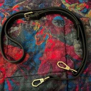 Pom Pom London adjustable black strap